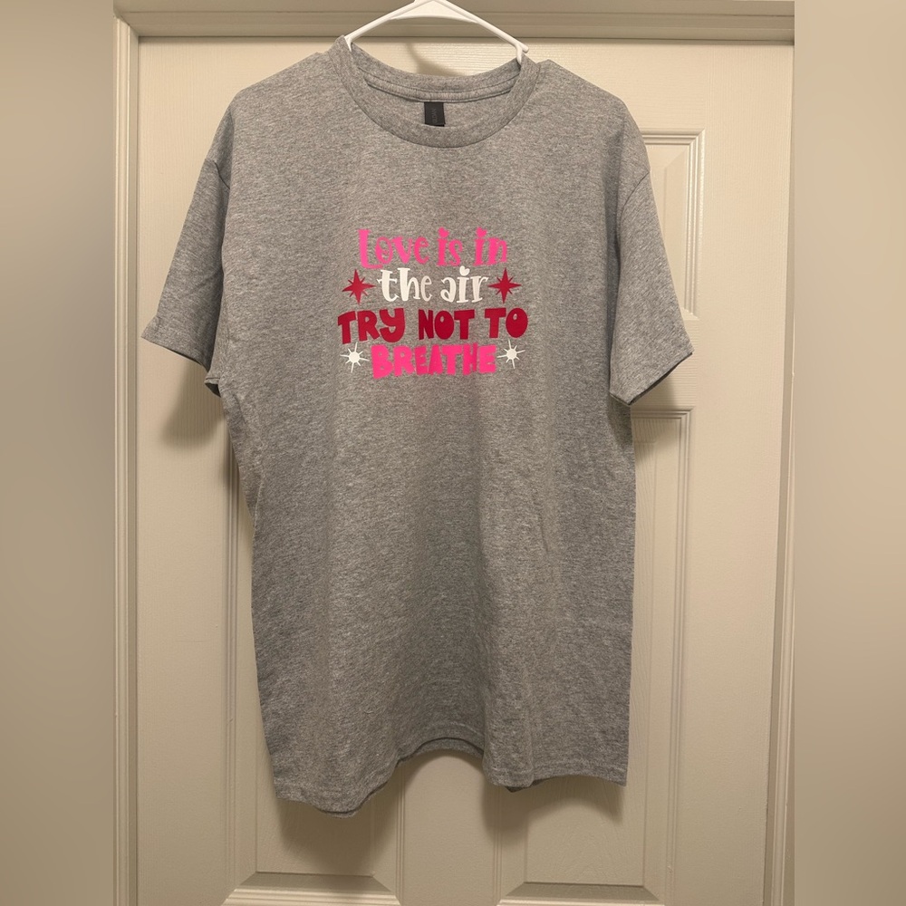 Grey tshirt